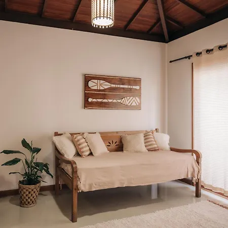 Apartamento Novo ao lado da Rua Mucugê com Ar, Wi-Fi, Estacionamento-2